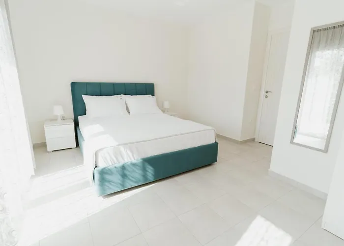 Blue And White Luxury 4*