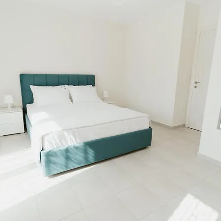 Blue And White Luxury 4*