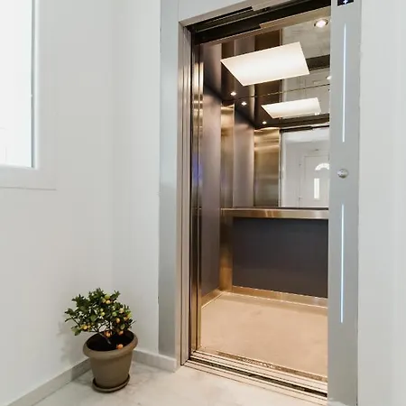 Blue And White Luxury 4* Nea Kallikrateia