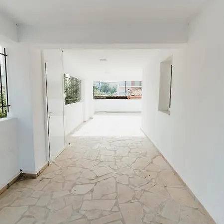 Blue And White Luxury Aparthotel